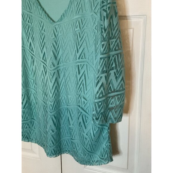 Tribal Sheer Sleeves Seafoam Green Overlay 3/4 Sleeve Top Blouse Large - Picture 2 of 4